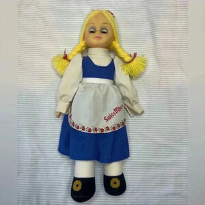 VINTAGE 1990'S SWISS MISS HOT COCOA ADVERTISING MASCOT CLOTH & VINYL DOLL 13"